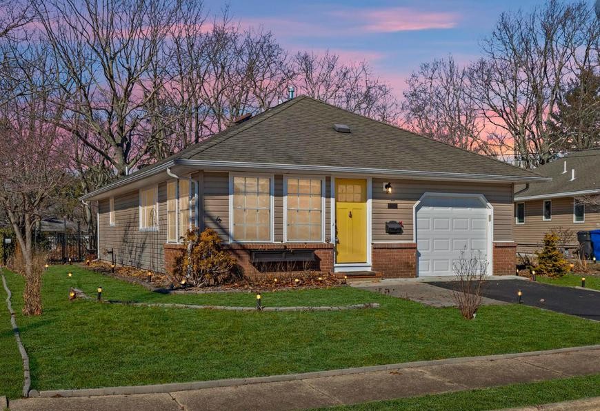 28 Mount Fairweather Lane, Toms River, NJ 08753 — Joseph Ulitto NJ Realtor