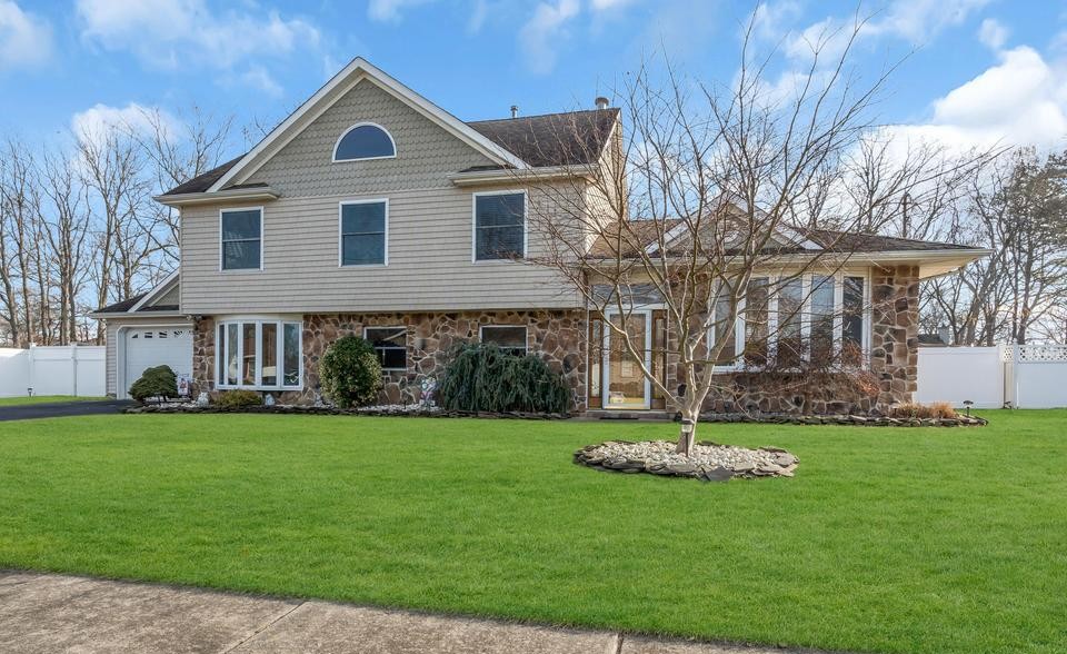 63 Sunset Drive, Howell, NJ 07731 — Joseph Ulitto NJ Realtor